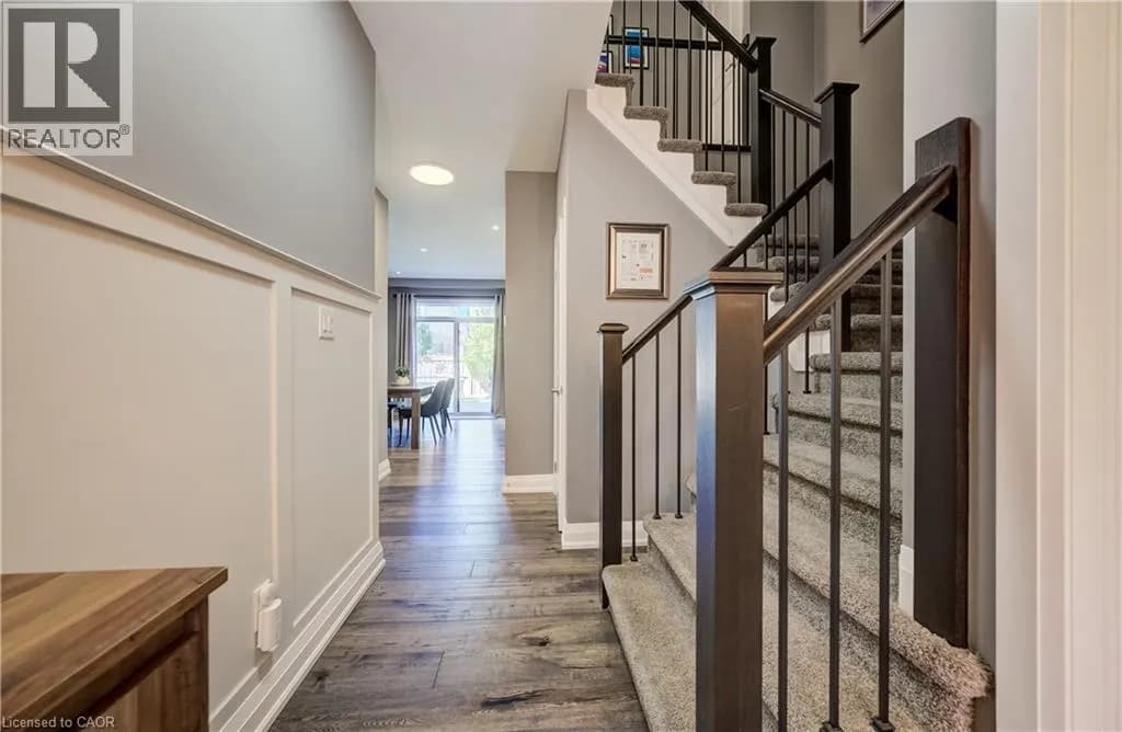 35 GREYHAWK Street — photo 5 of 49