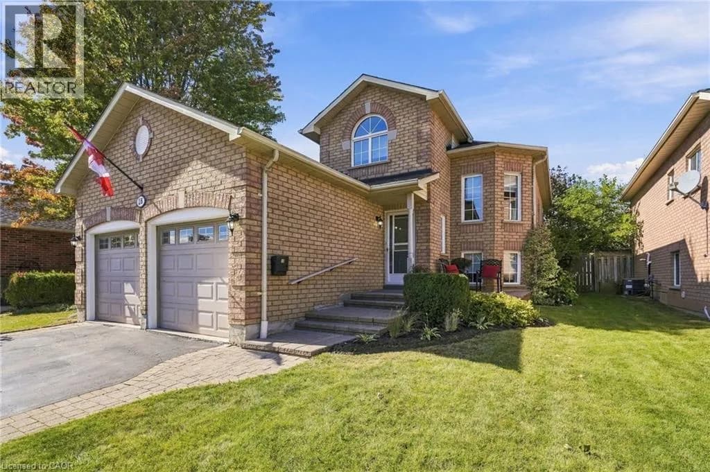 15 DALRYMPLE Drive — photo 2 of 44
