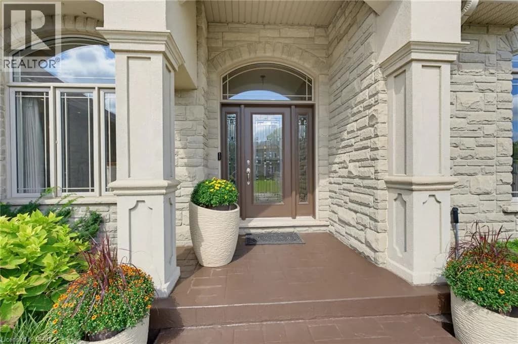29 FARROW Road — photo 4 of 47