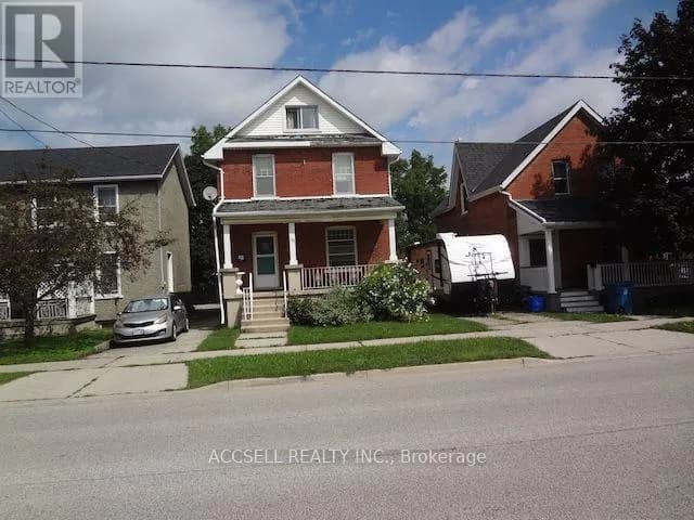 108 SHAKESPEARE STREET — photo 1 of 11
