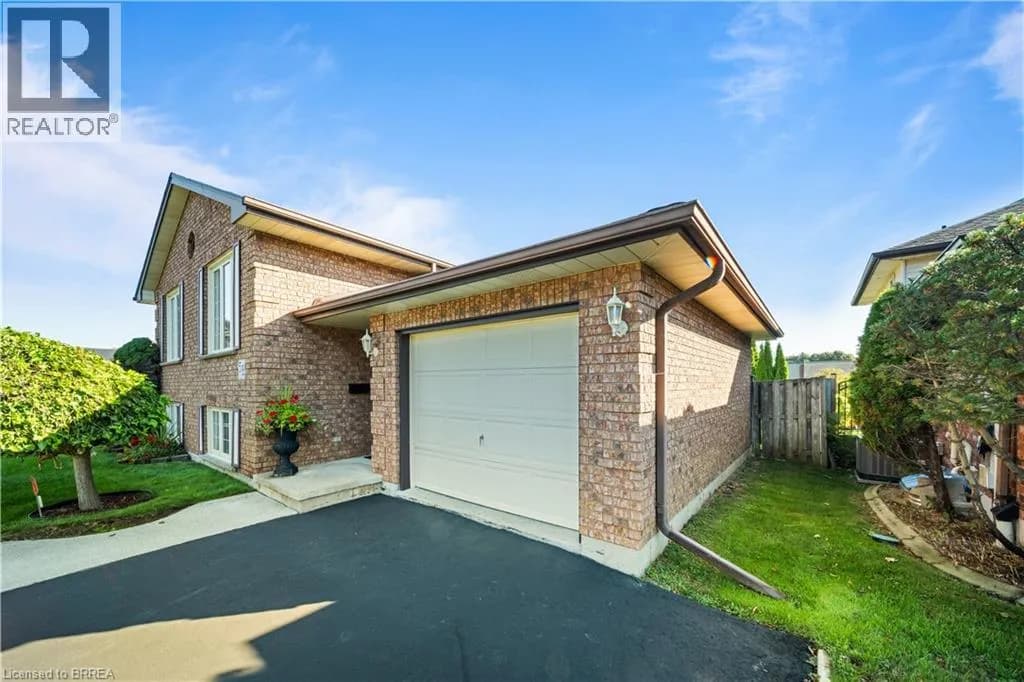 58 OLIVETREE Road — photo 3 of 37