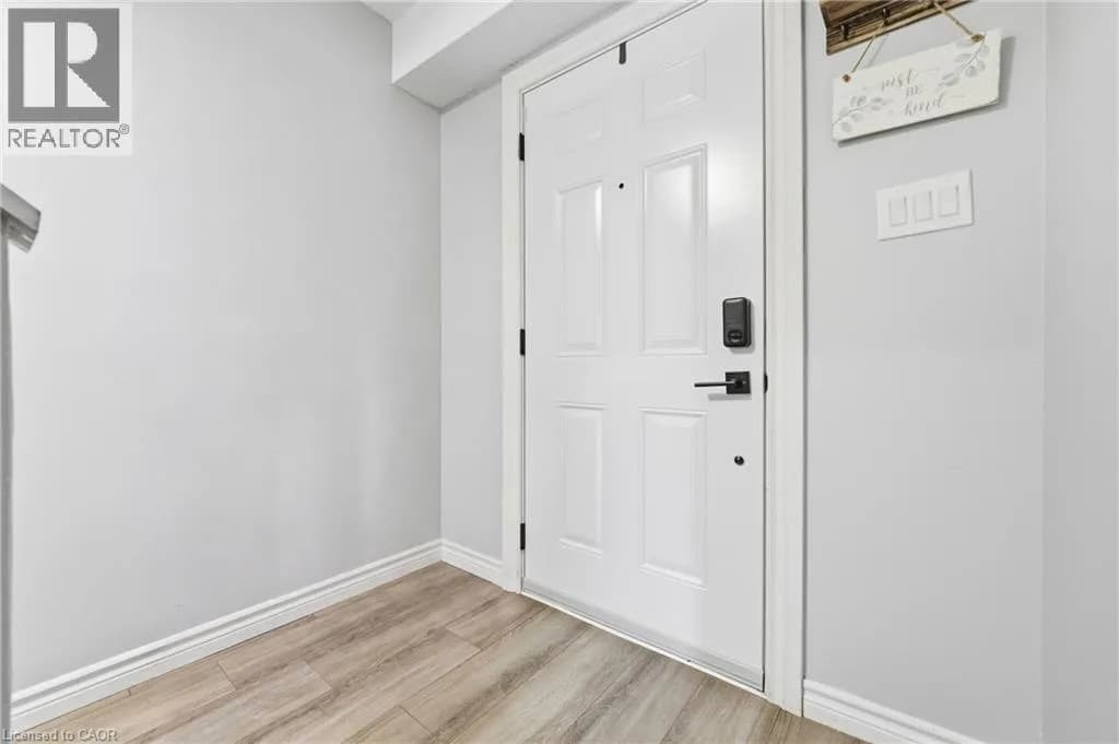 22 BOND Street Unit# D — photo 4 of 30