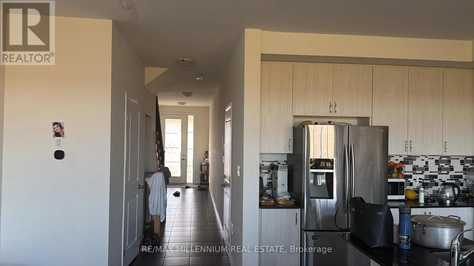 6 - 400 NEWMAN DRIVE — photo 5 of 23