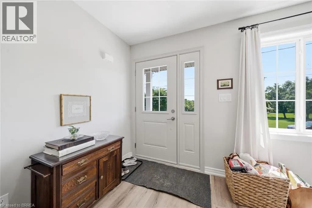 28B GRANDVIEW Street — photo 4 of 29