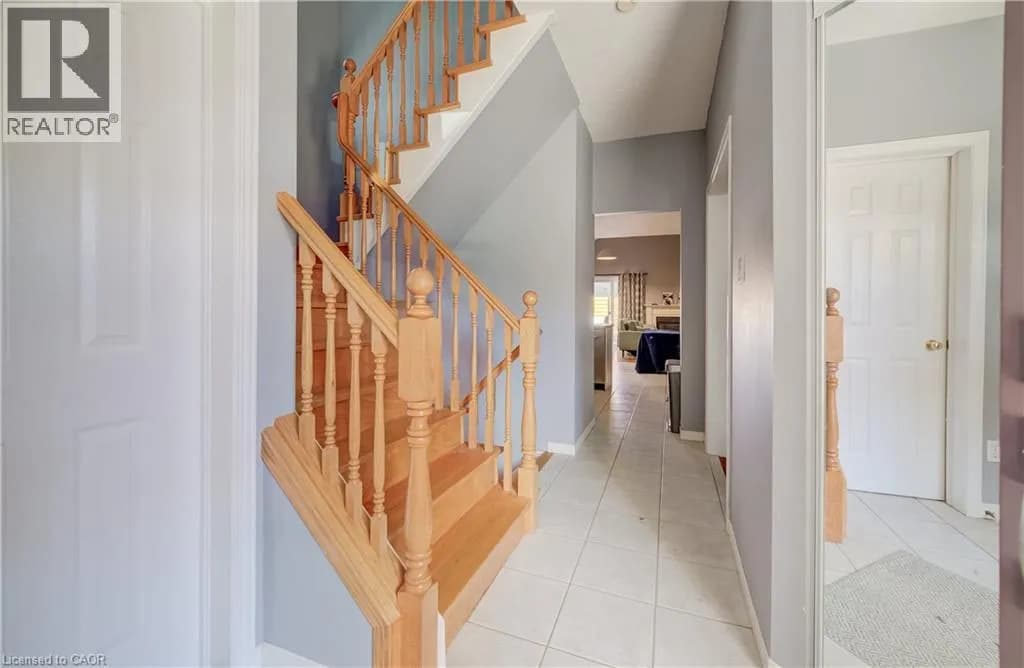 295 GATEHOUSE Drive — photo 5 of 38