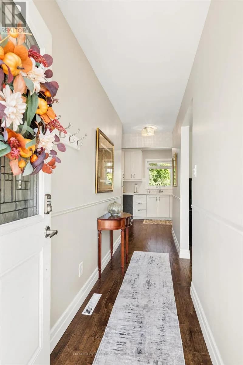56 SUFFOLK AVENUE — photo 3 of 50