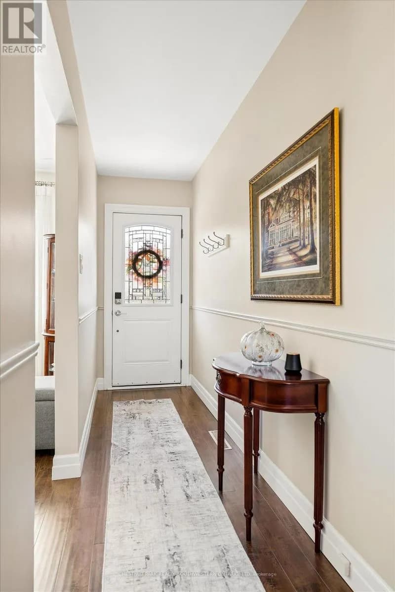 56 SUFFOLK AVENUE — photo 4 of 50