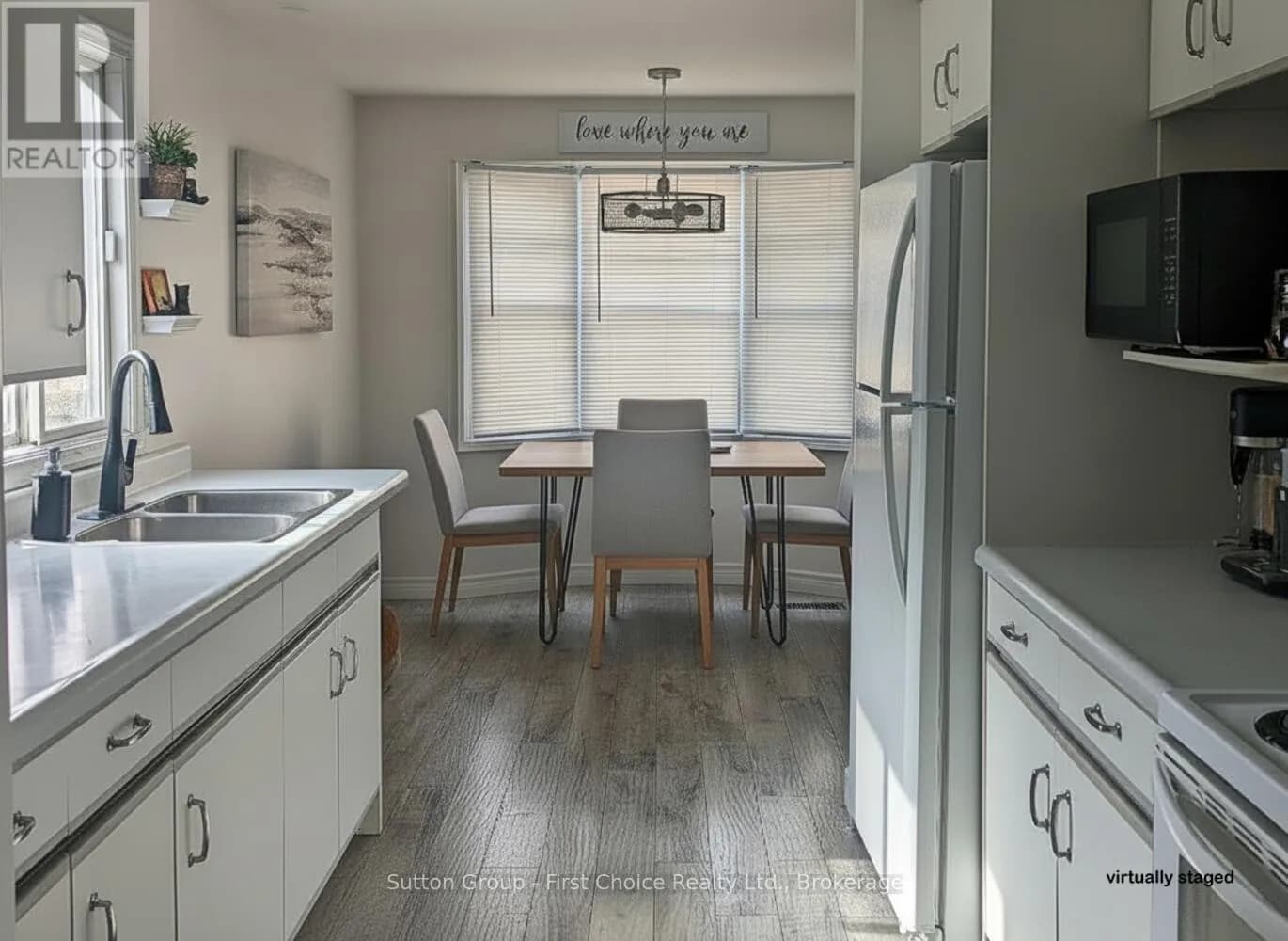 18 MODERWELL STREET — photo 4 of 16