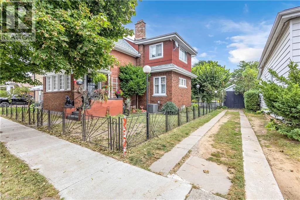 113 SYDENHAM Street — photo 2 of 50
