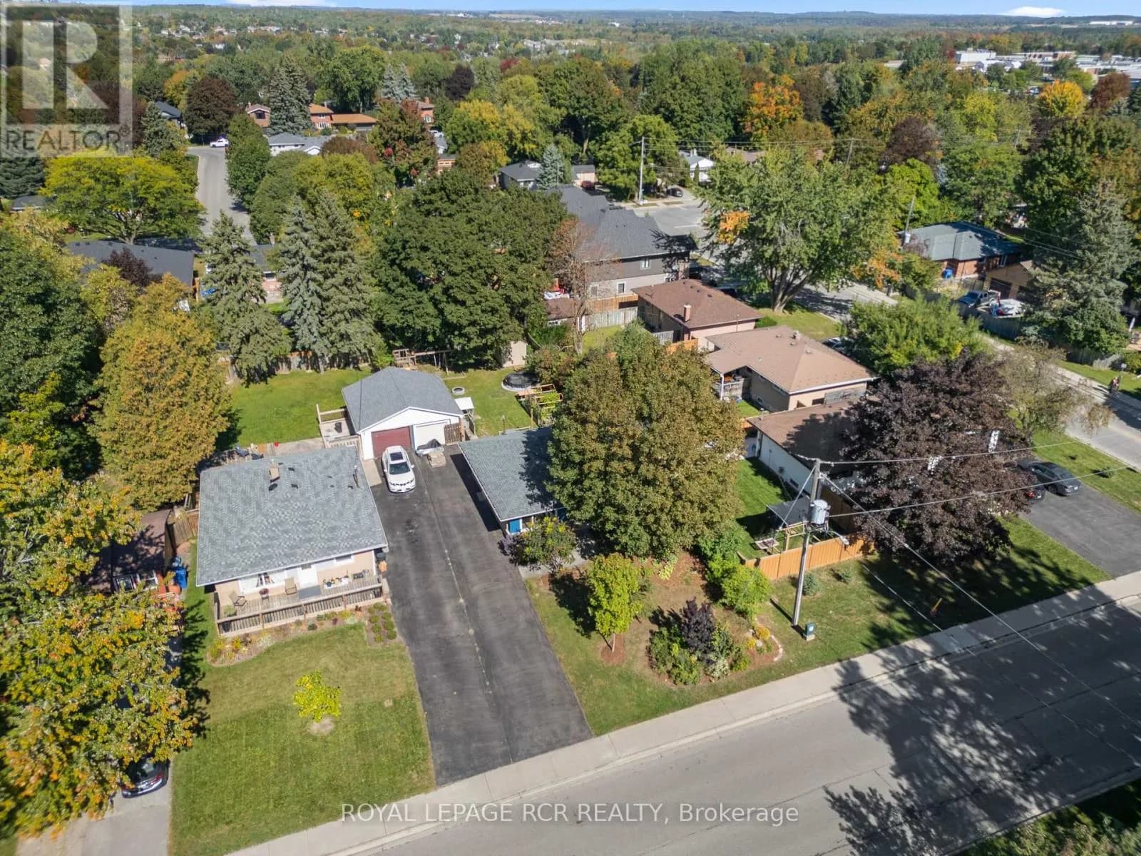 203 ZINA STREET — photo 3 of 41