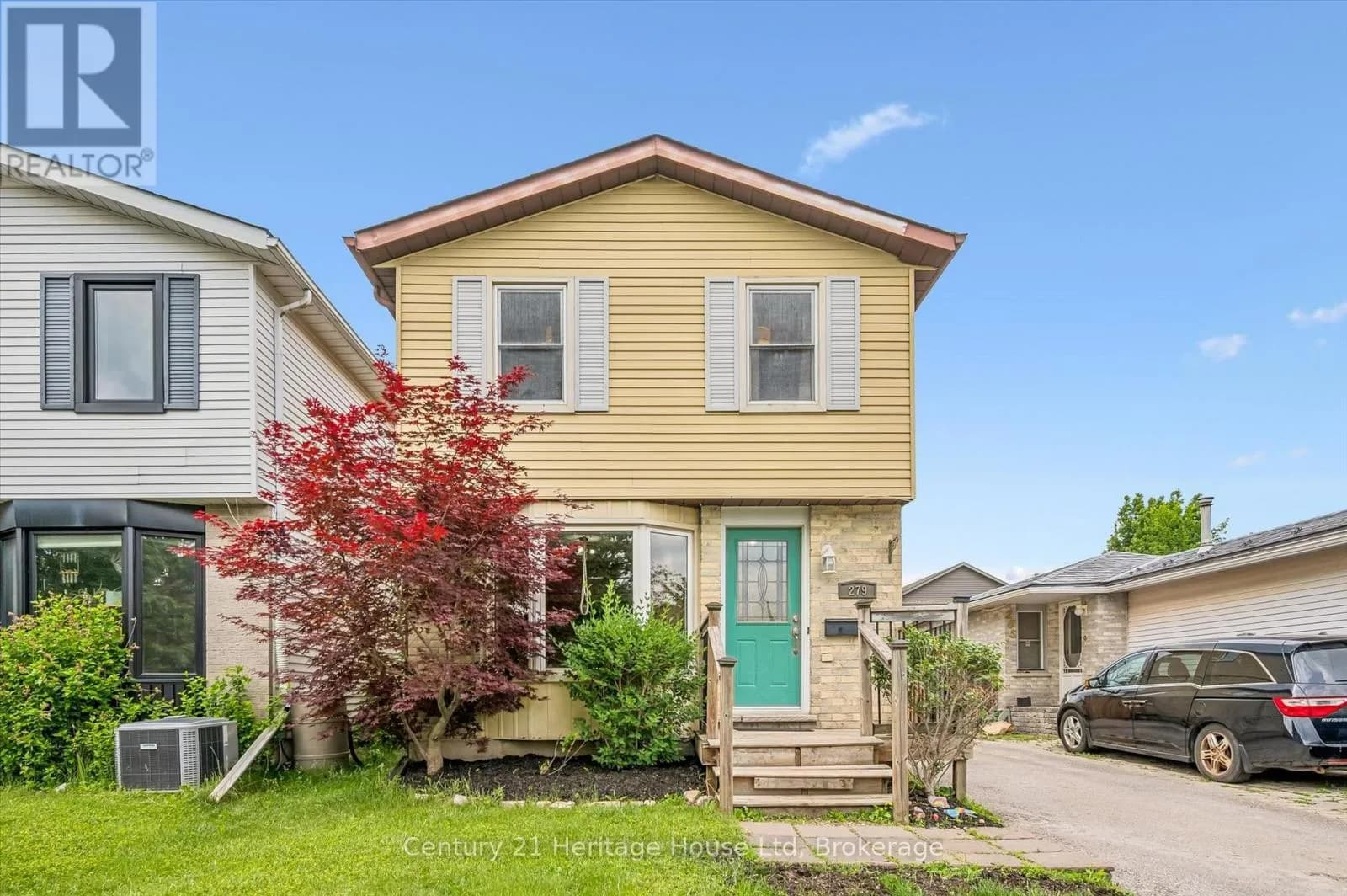 279 STRATHALLAN STREET — photo 1 of 37