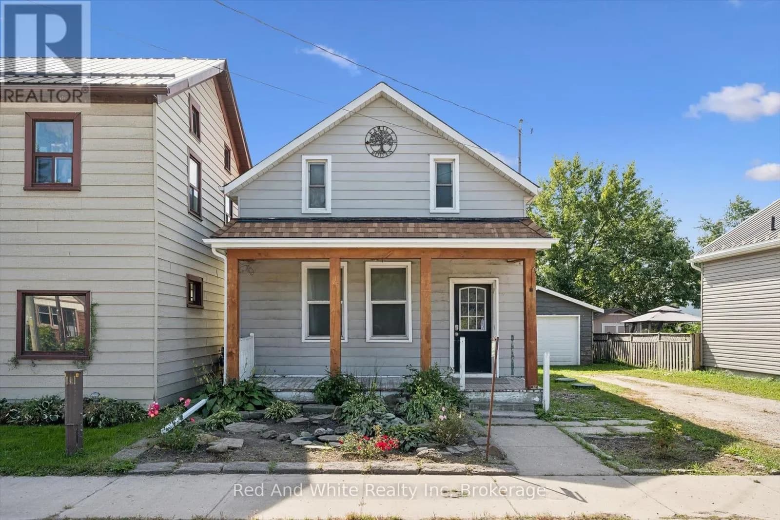 2990 LOBSINGER LINE — photo 2 of 30