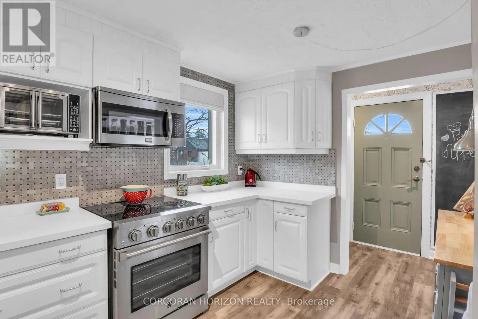 296 WEBER STREET E — photo 4 of 27