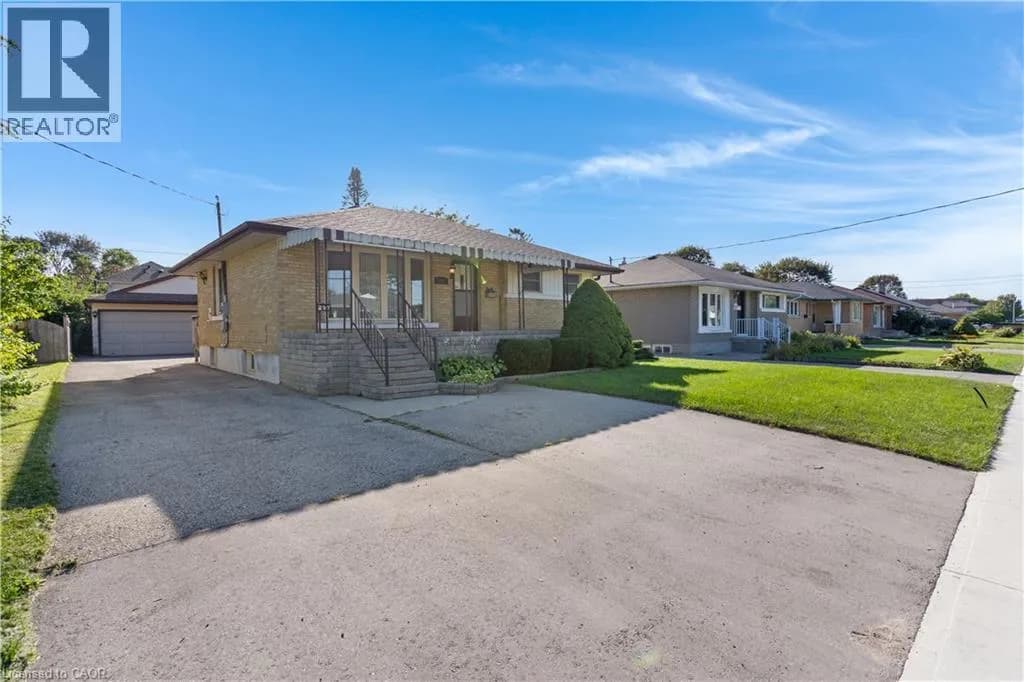 297 WILSON Avenue — photo 1 of 43