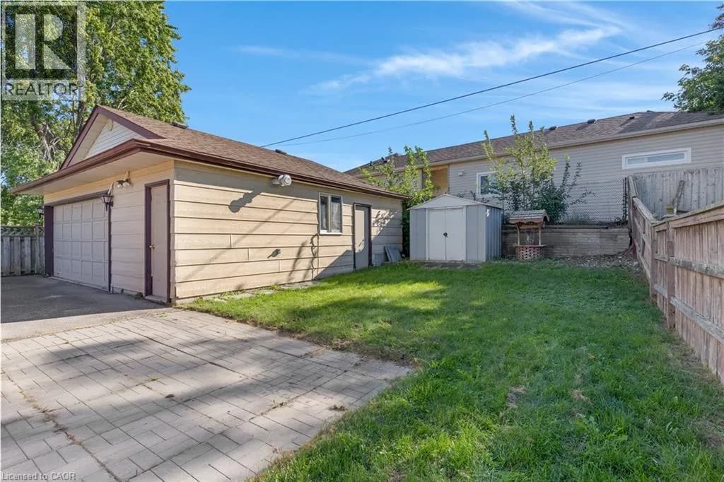 297 WILSON Avenue — photo 2 of 43