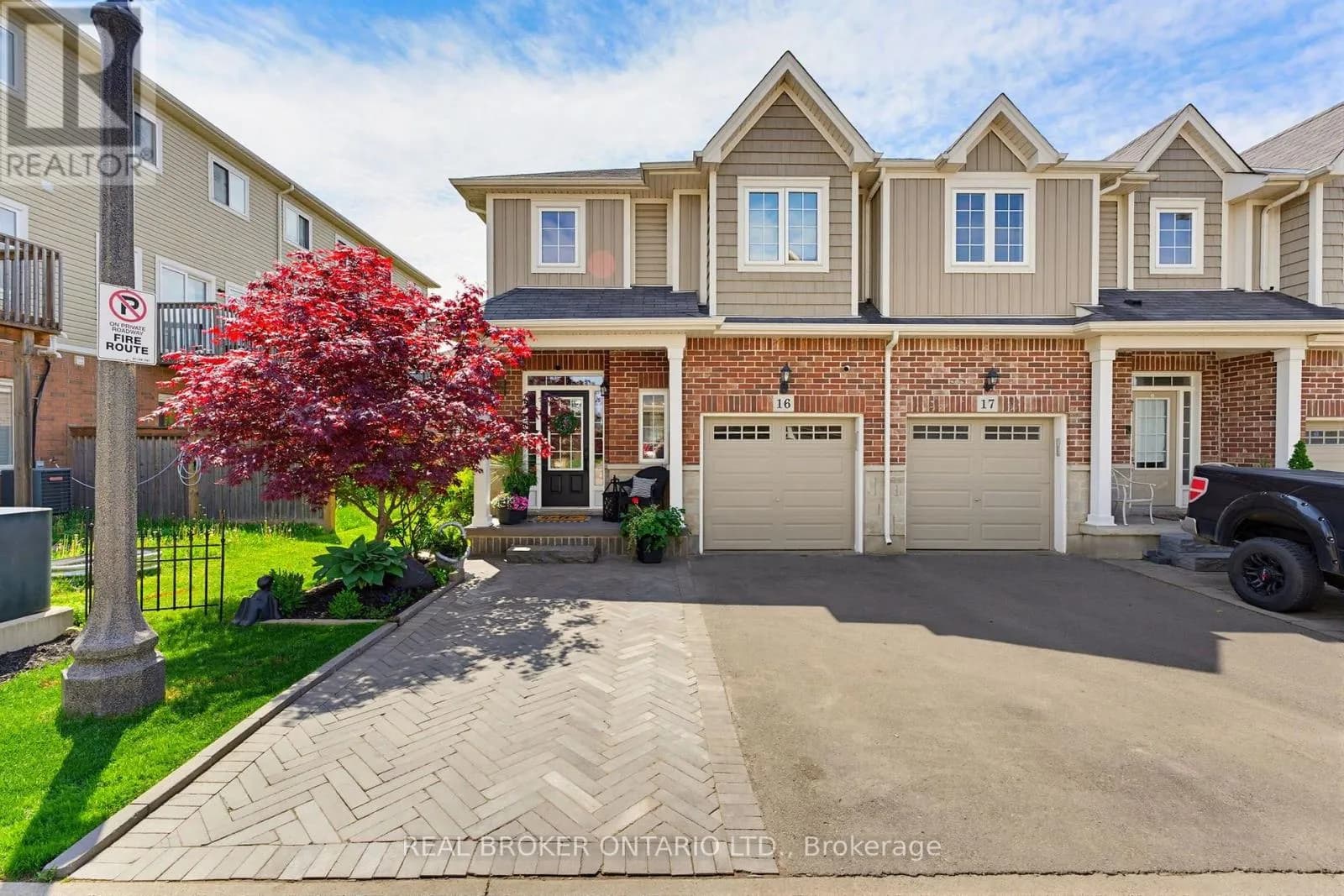 16 - 100 CHESTER DRIVE — photo 1 of 36