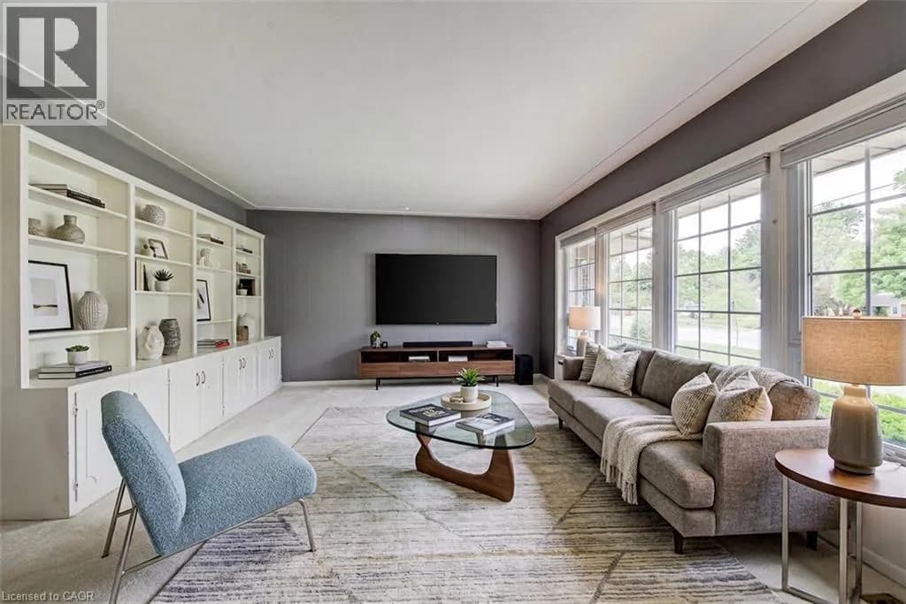 192 WARREN Road — photo 4 of 20