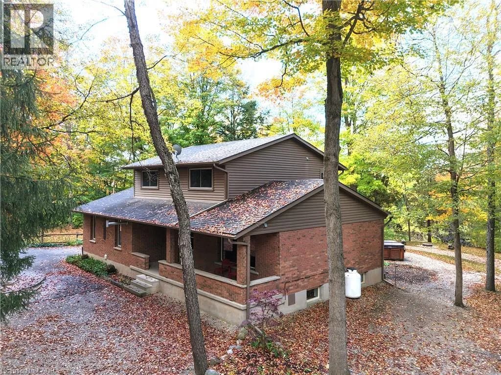 1814 NAFZIGER Road — photo 3 of 46