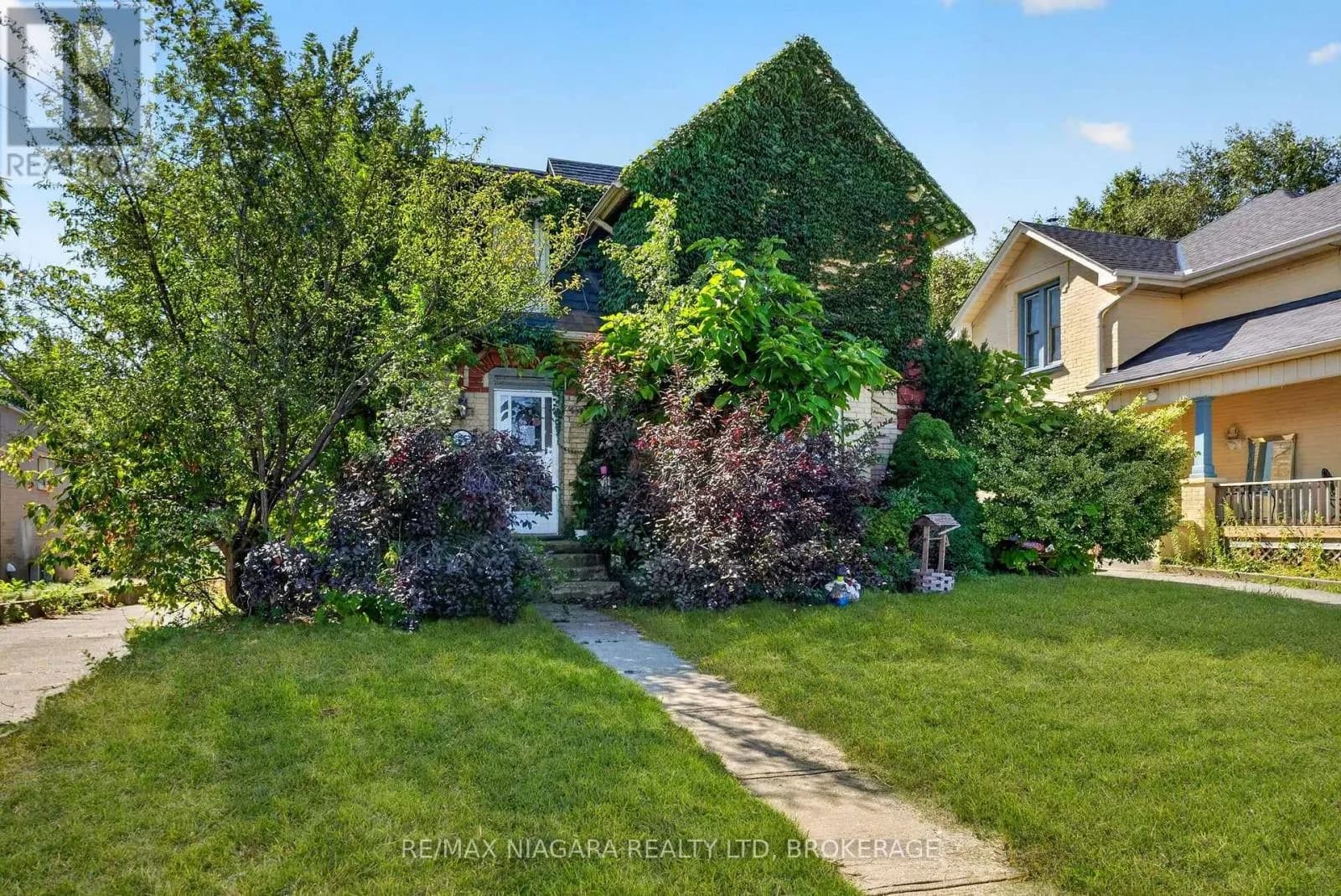 156 TERRACE HILL STREET — photo 2 of 14