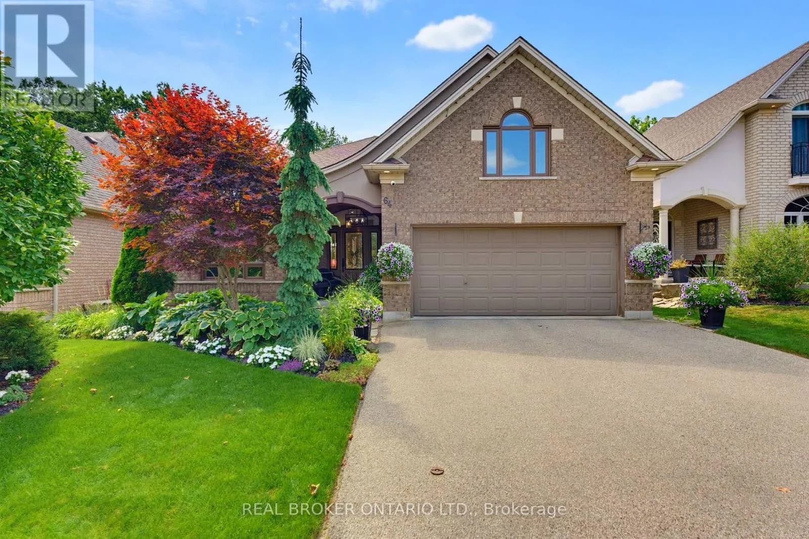 64 CARMICHAEL CRESCENT — photo 1 of 43