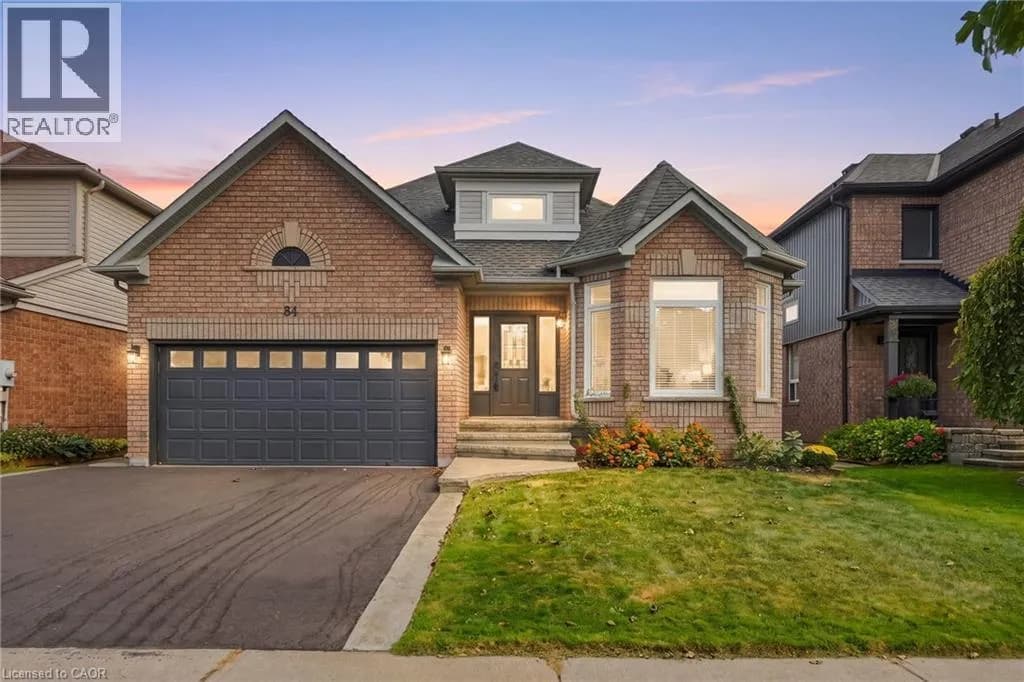 84 RILEY Street — photo 1 of 40