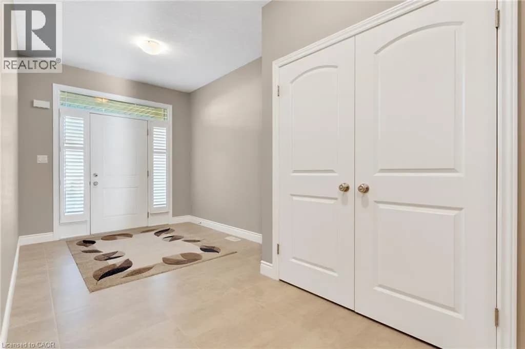 213 LADYSLIPPER Drive — photo 4 of 50