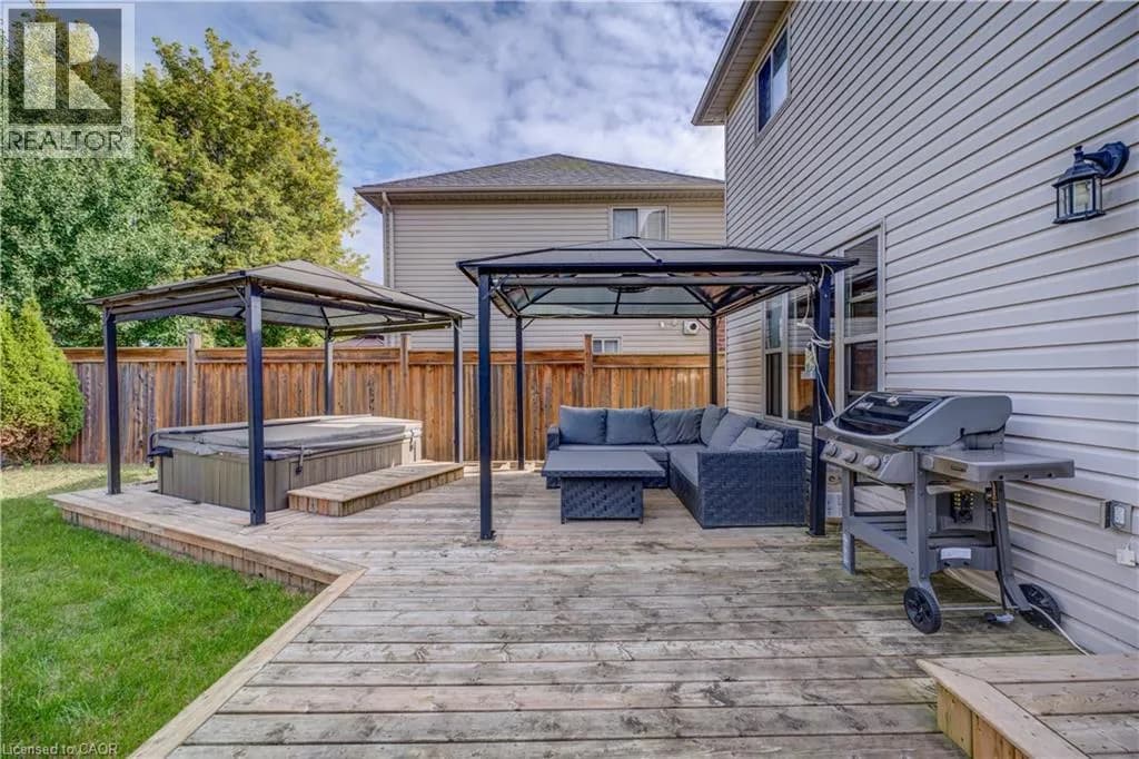 3 FULLER Court — photo 3 of 33