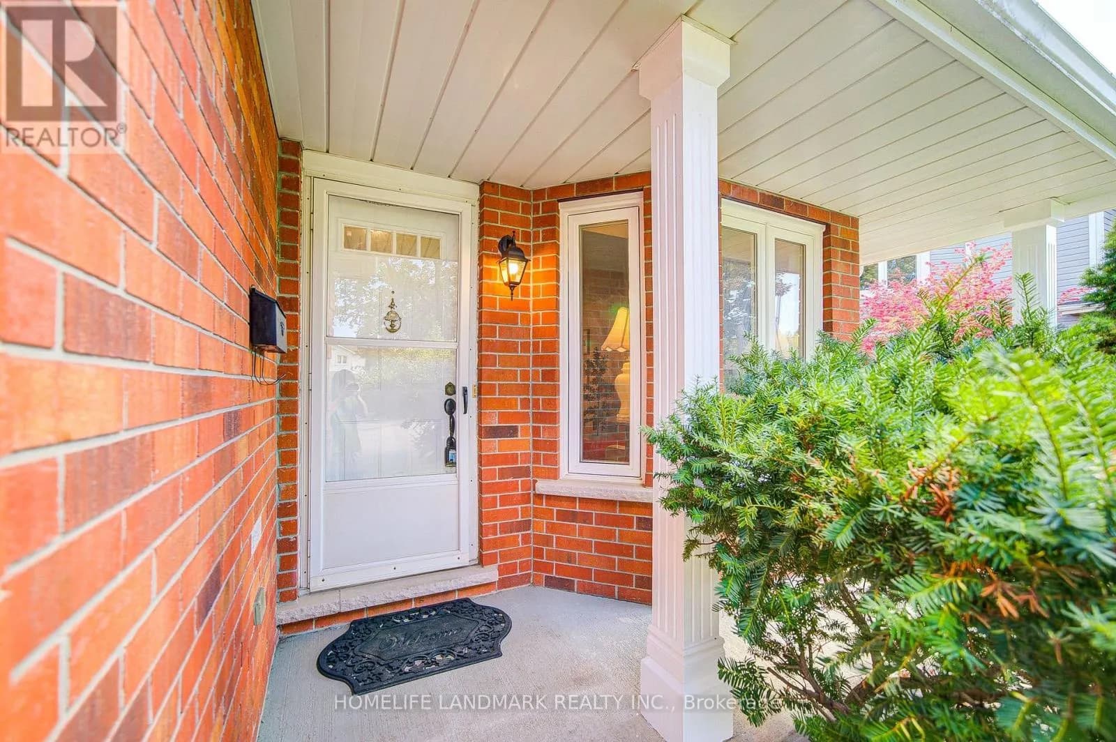 511 BARINGHAM PLACE — photo 4 of 50