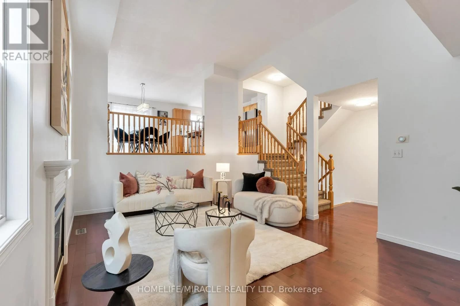 756 KARLSFELD ROAD — photo 5 of 45