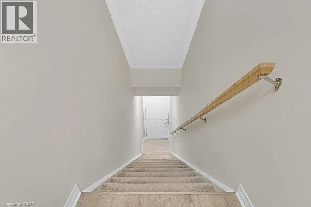 25 ISHERWOOD Avenue Unit# 68 — photo 5 of 30