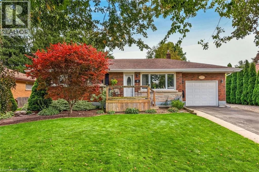 41 KENSINGTON Avenue — photo 1 of 49
