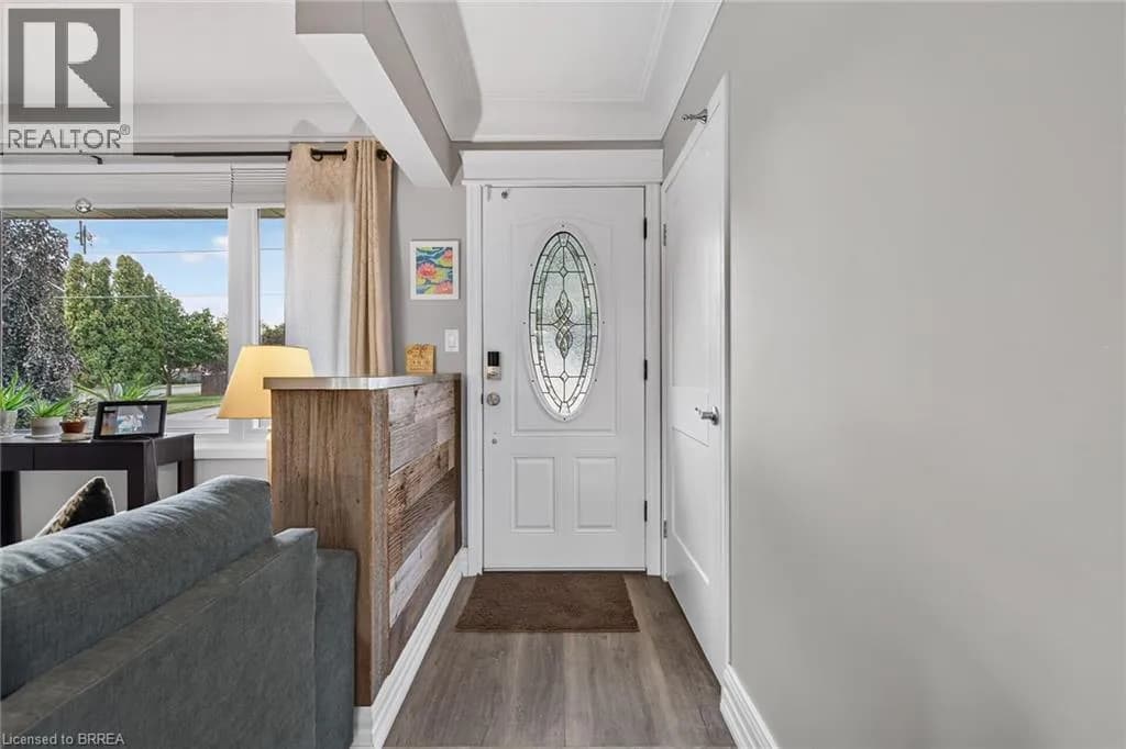 41 KENSINGTON Avenue — photo 5 of 49