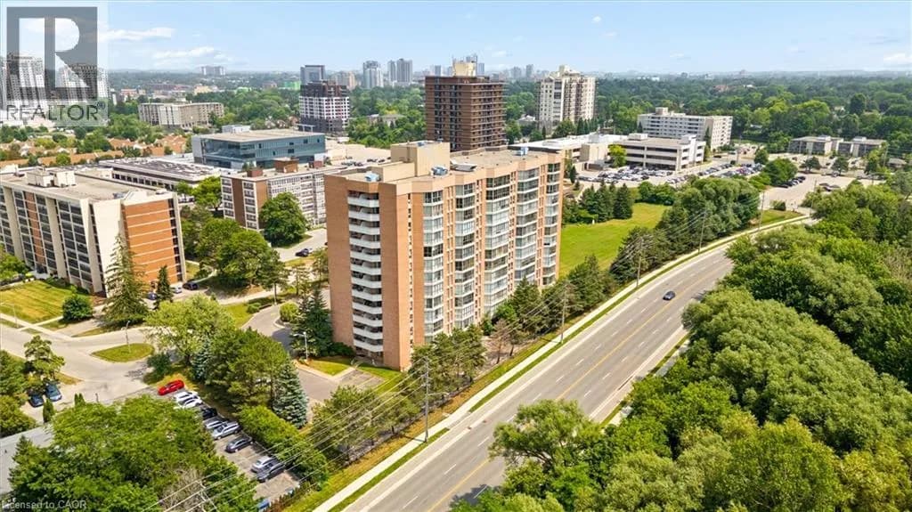265 WESTCOURT Place Unit# PH9 — photo 5 of 50