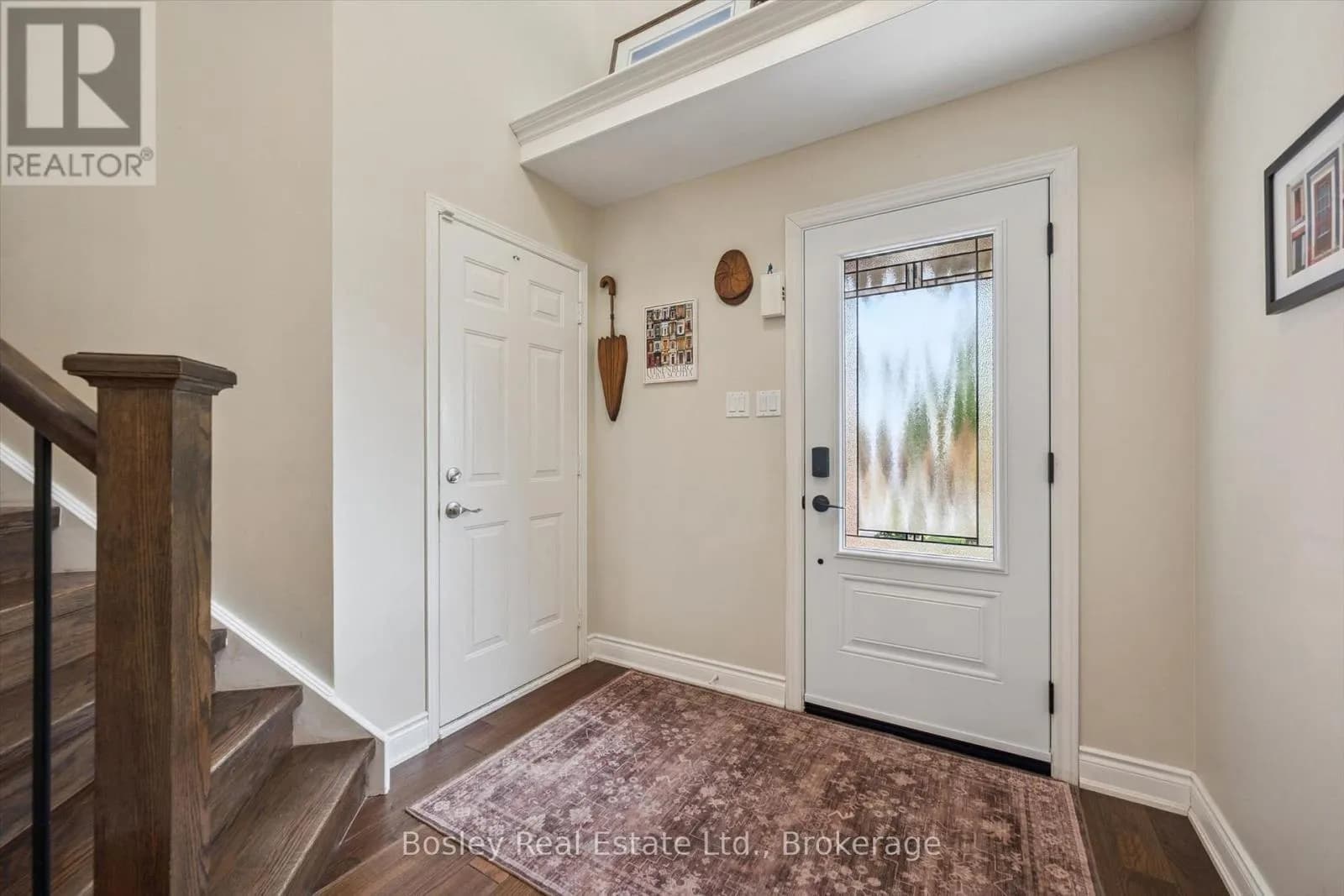 26 GLENGARRY ROAD — photo 4 of 44