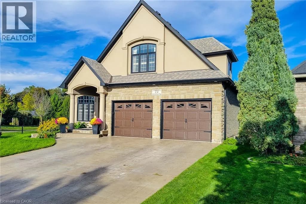 24 CARMICHAEL Crescent — photo 2 of 48