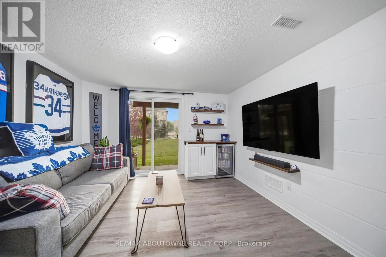 38 - 750 LAWRENCE STREET — photo 4 of 37