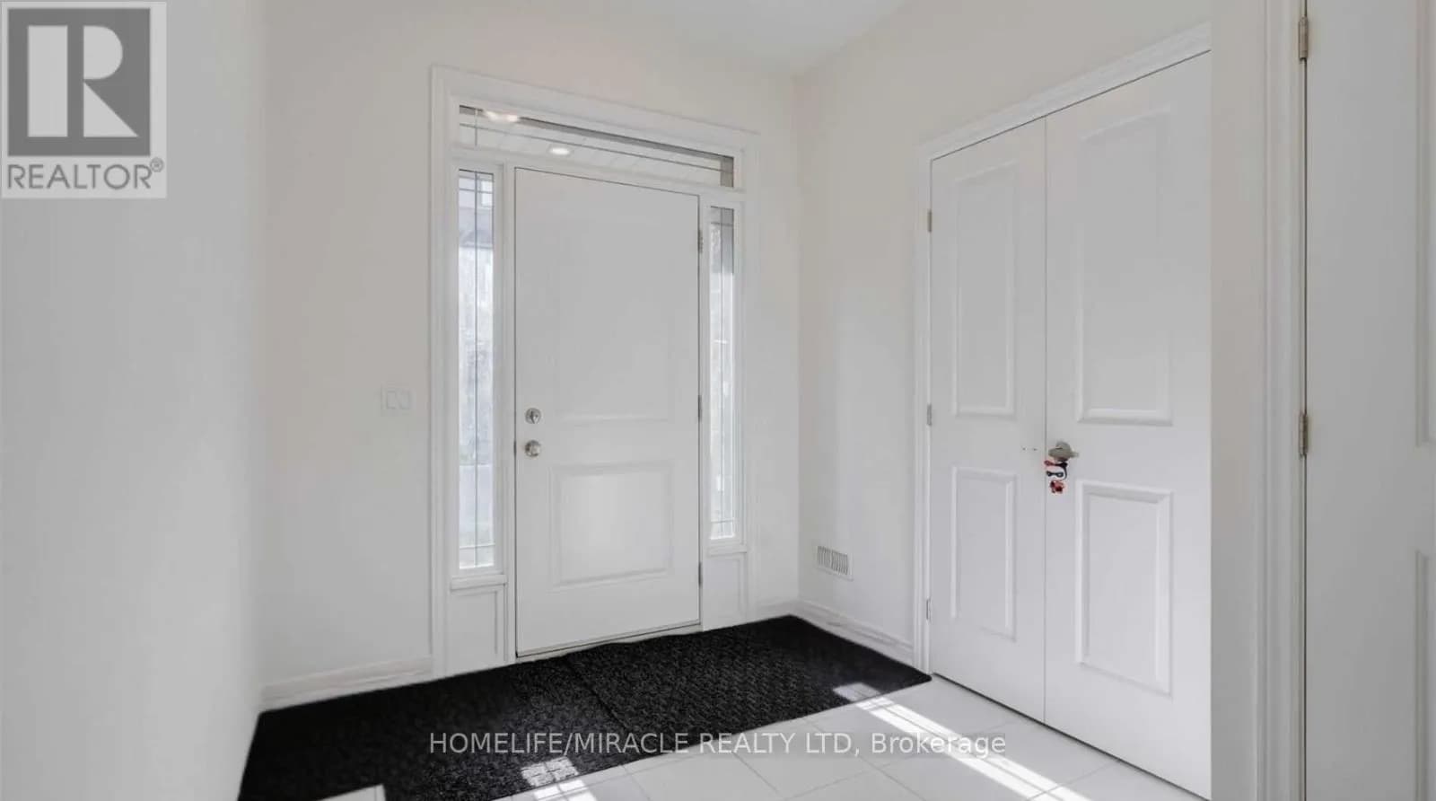 132 - 77 DIANA AVENUE — photo 5 of 26