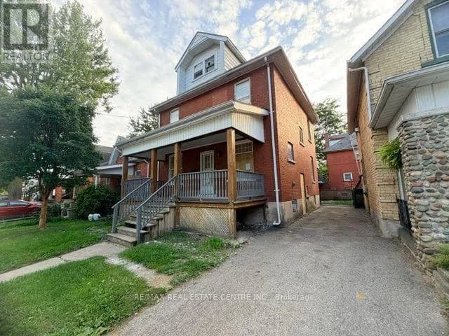 512 DOWNIE STREET — photo 2 of 8