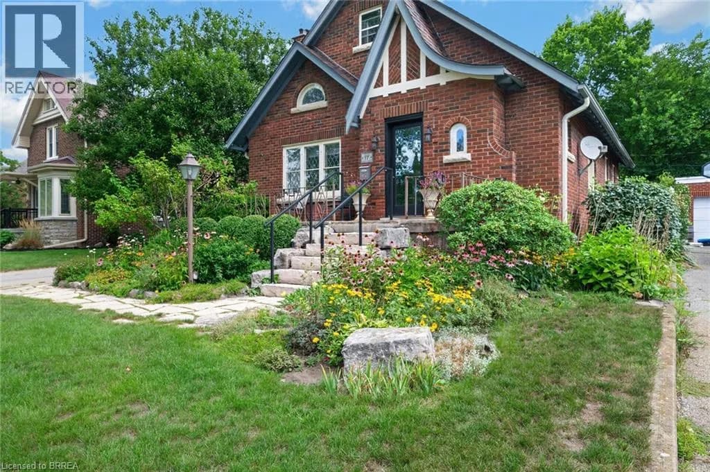 17 LINCOLN Avenue — photo 3 of 50