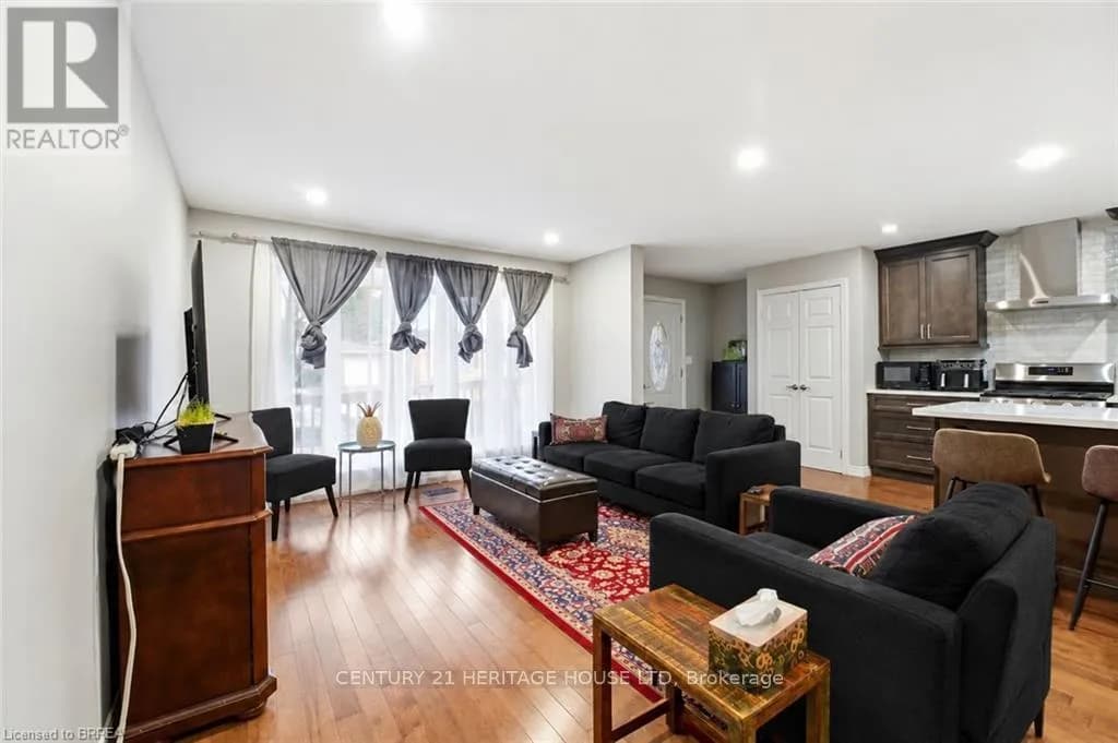 179 BANBURY ROAD — photo 3 of 15