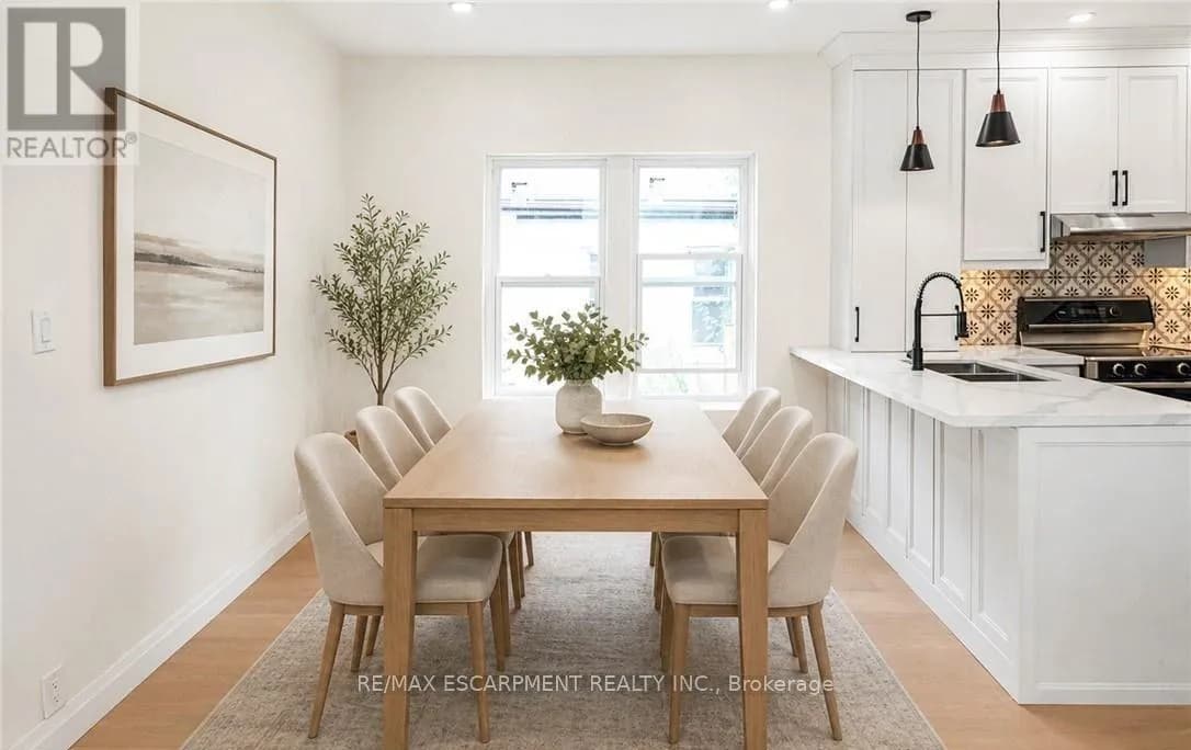 203 BROCK STREET — photo 3 of 43