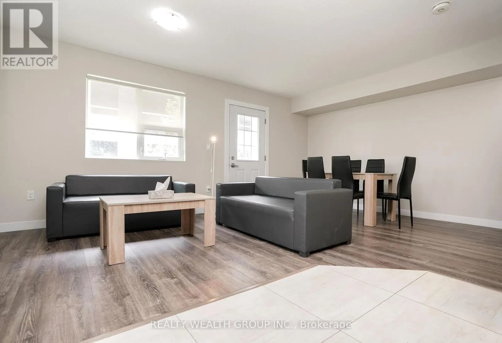 113 - 288 ALBERT STREET — photo 4 of 28