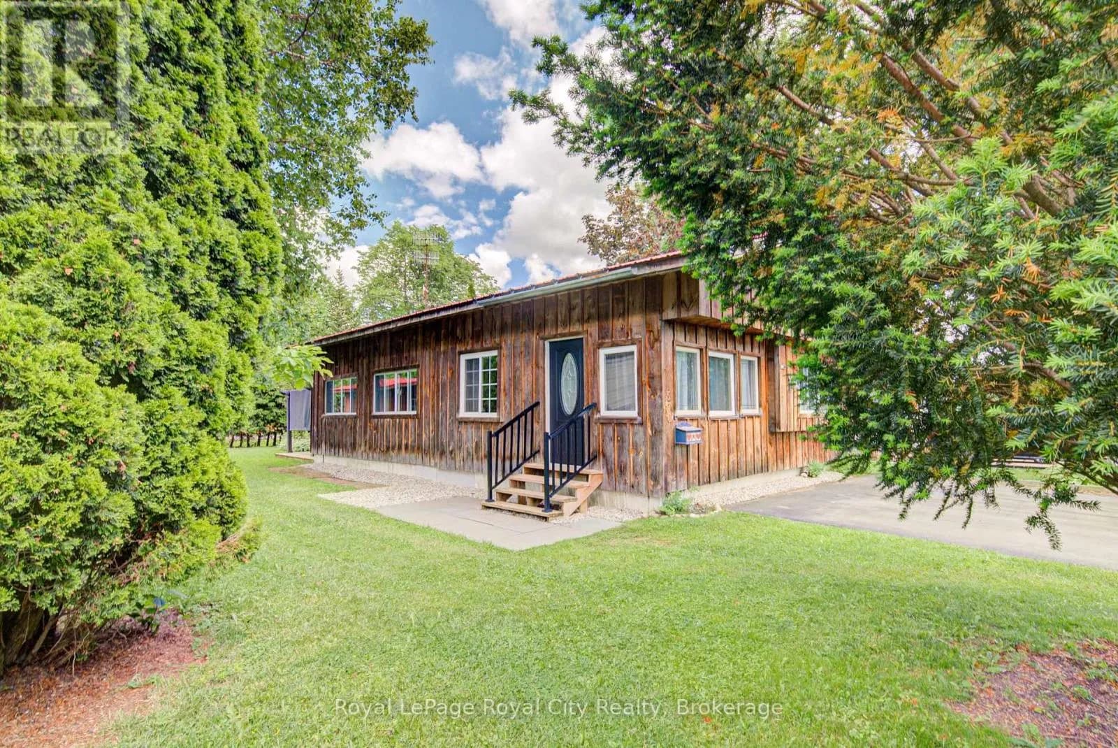 LEASED LOT 570 SUMAC STREET — photo 3 of 36