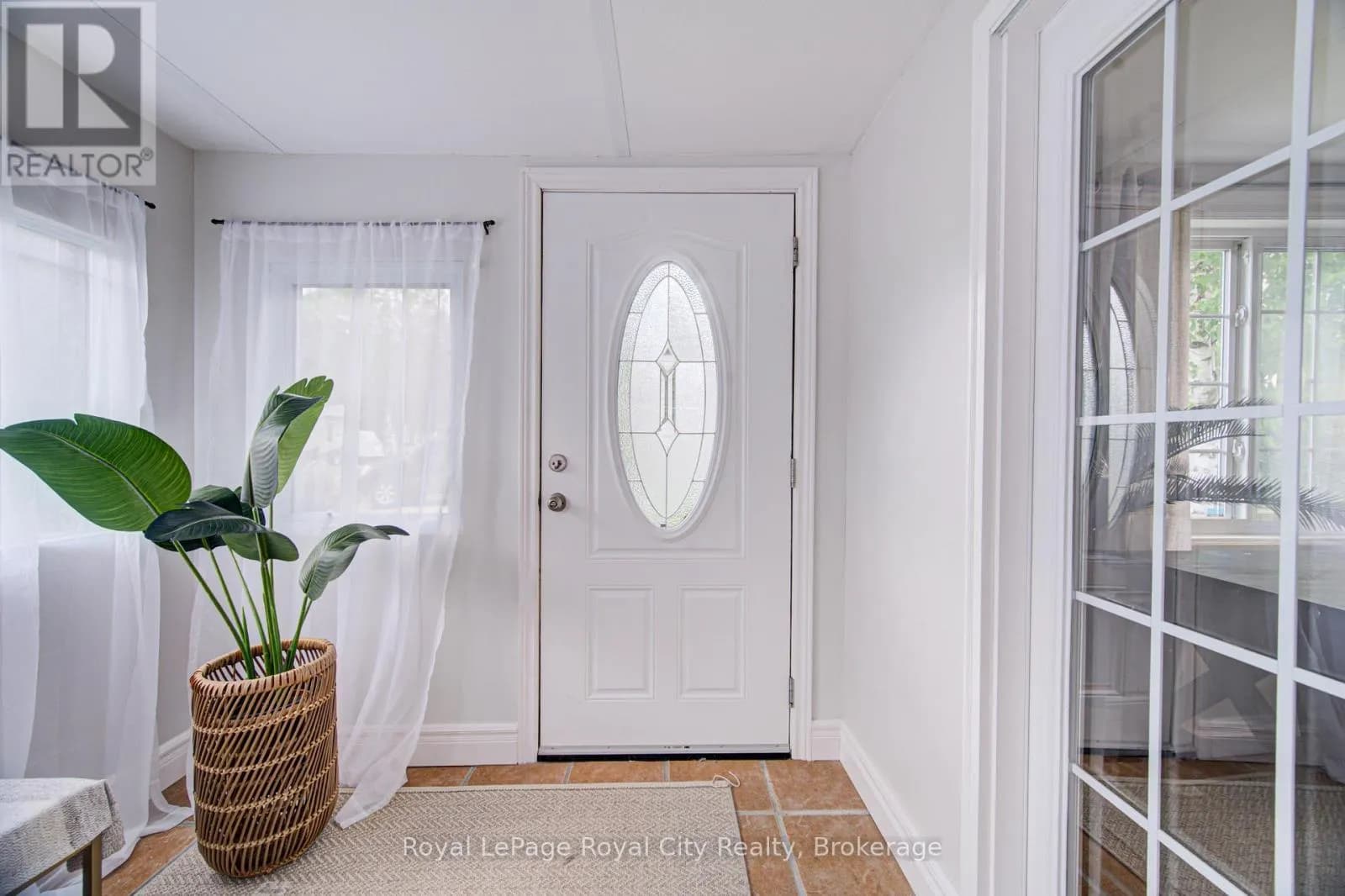 LEASED LOT 570 SUMAC STREET — photo 4 of 36