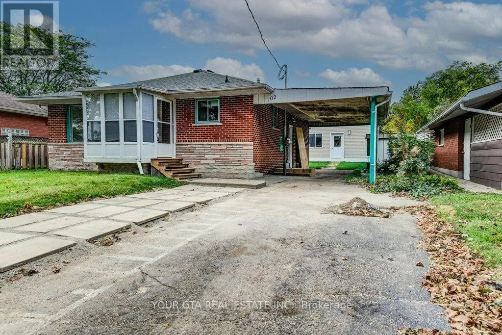 102 MASSEY AVENUE — photo 2 of 44