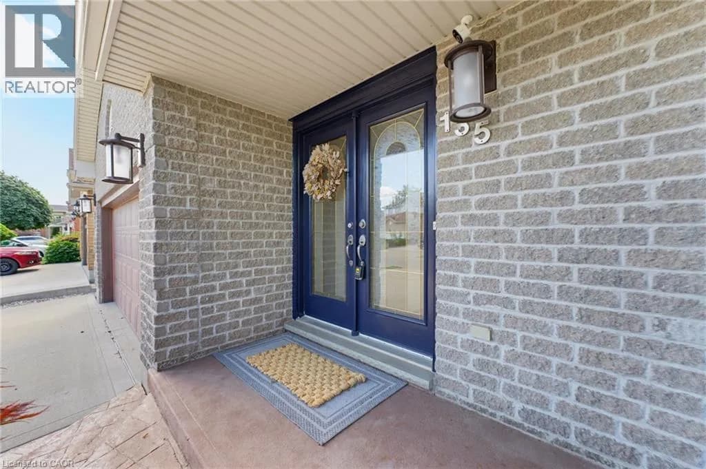 135 MCNICHOL Drive — photo 3 of 46