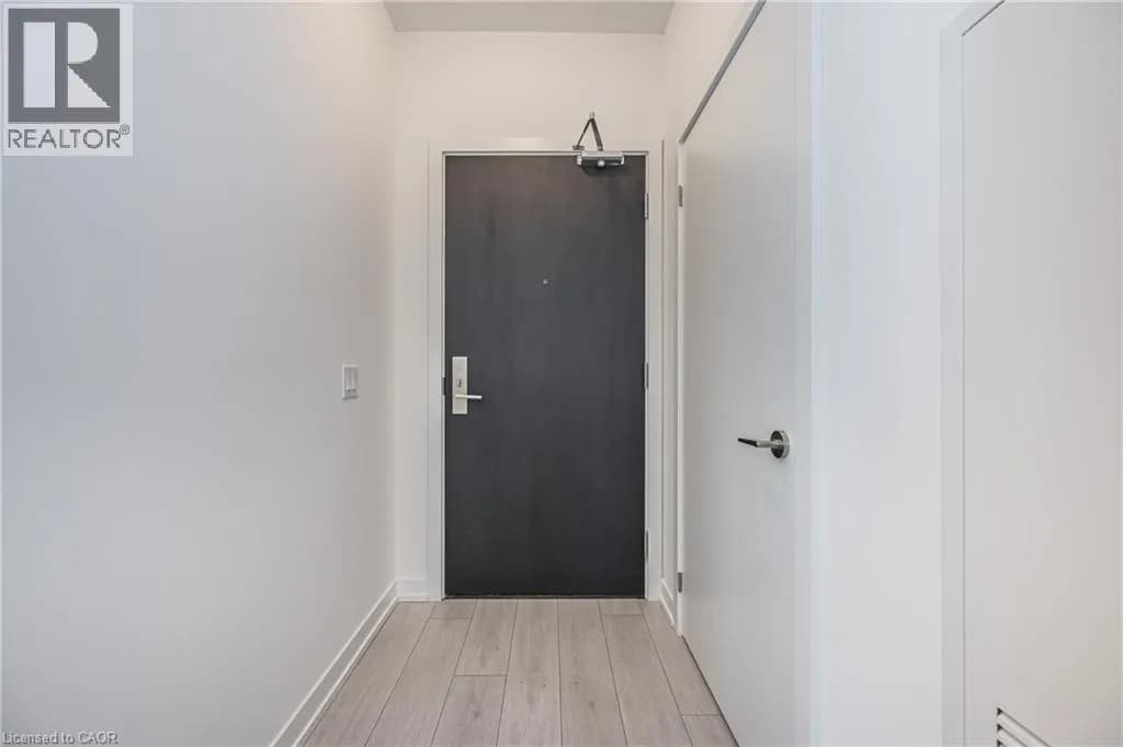 55 DUKE Street Unit# 2102 — photo 3 of 44
