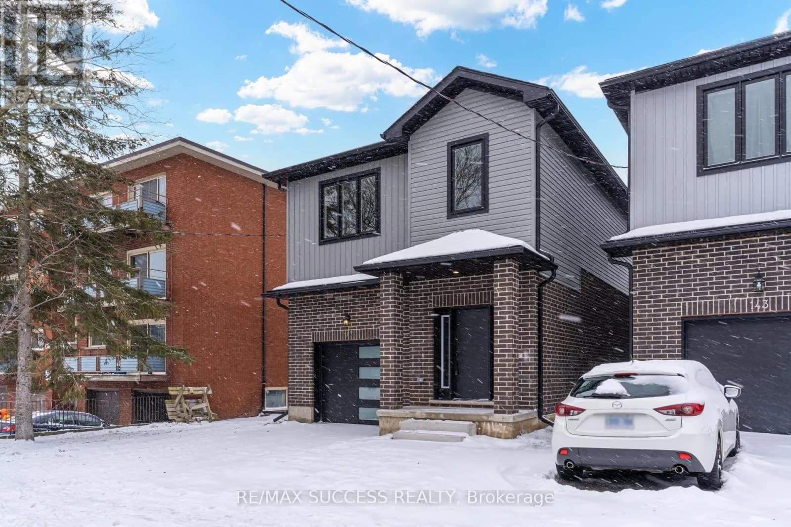 147 SIEBERT AVENUE — photo 2 of 50