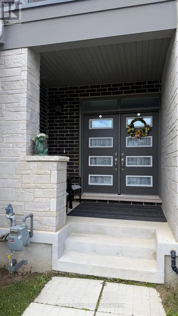 74 FORESTWALK STREET — photo 2 of 20