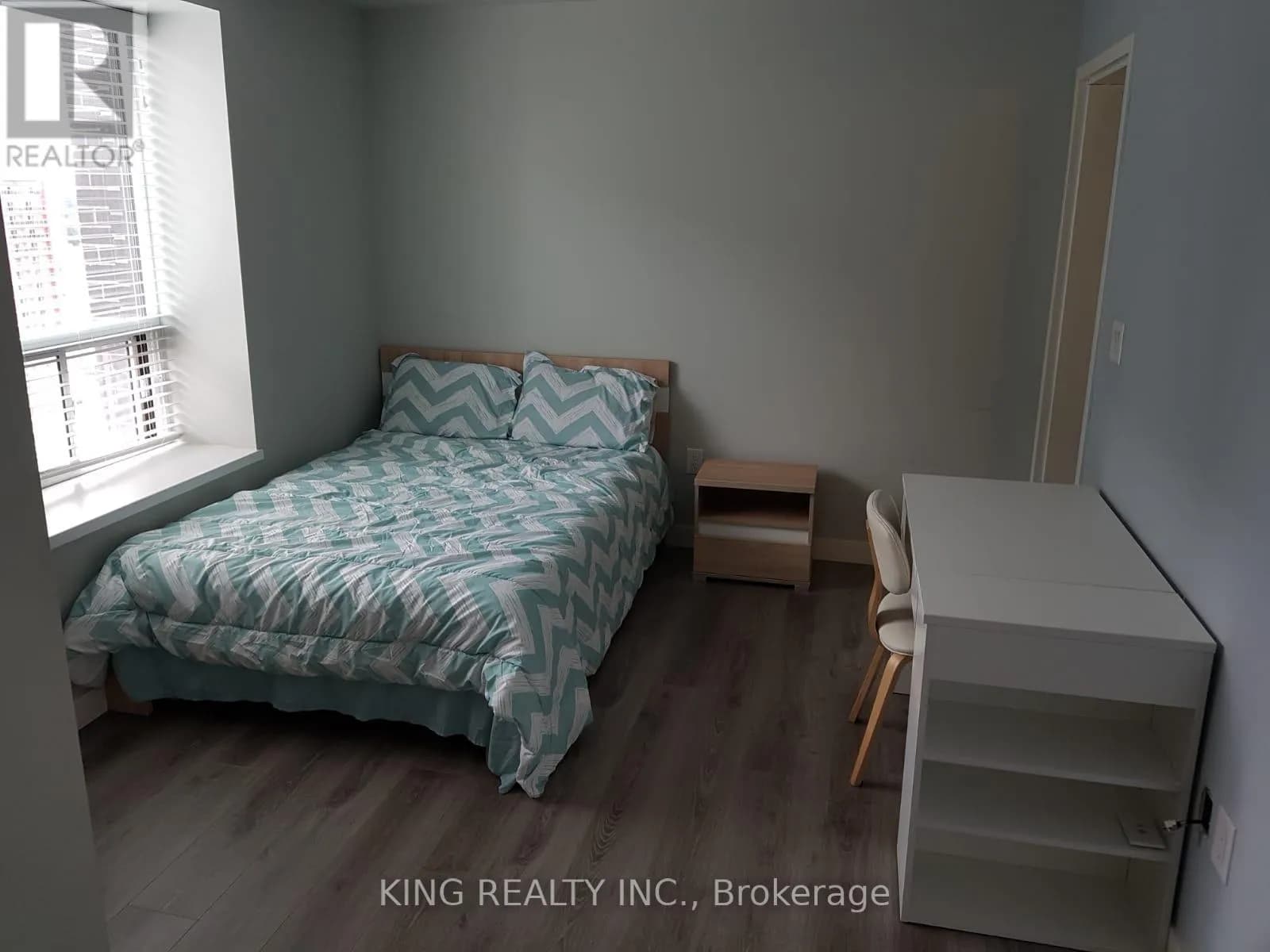 1405 - 318 SPRUCE STREET — photo 5 of 8